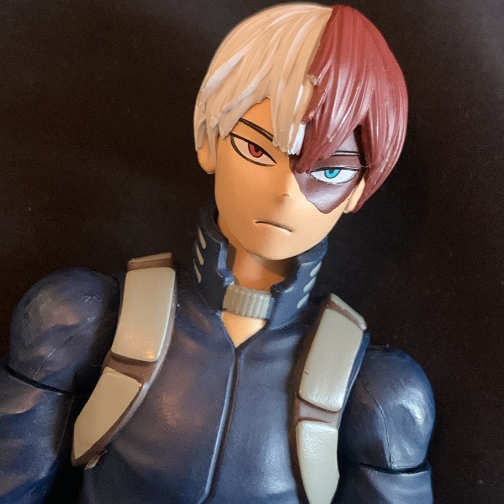 Shoto Todoroki action figure (no box)